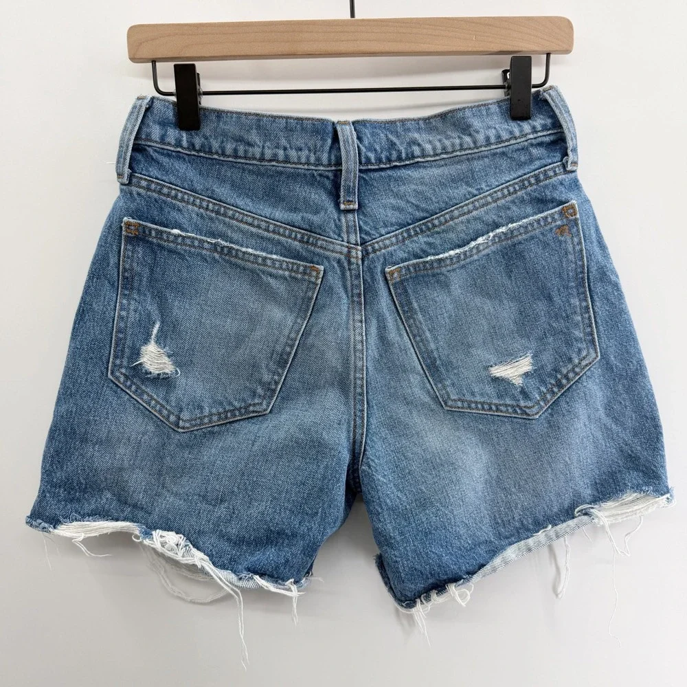Madewell Rlaxed Mid-Length‎ Denim Shorts in Brockport Medium Wash Size 24